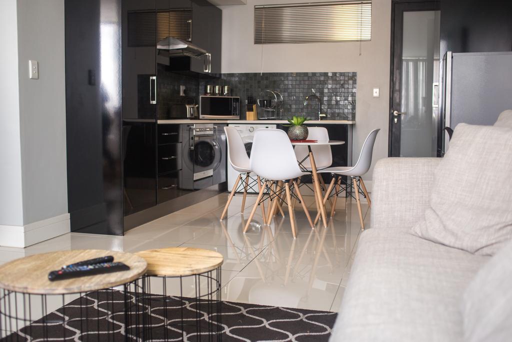 Apartment 64 At 77 On Independence Ave Windhoek Exterior foto